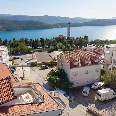 Familia Apartamento Neum